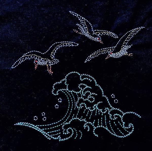 Sashiko Preprinted Panel Sashiko Scenes Gulls and Waves Block