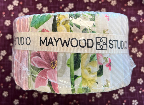 Tropical - Maywood Studios - Lanai Tropical Floral - Pre-cut 2 1/2 inch strips (40)