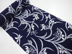 Yukata Fabric - 630 - Flowers with Swirly Leaves - Indigo