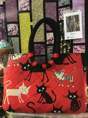 Japanese Novelty - Cocoland Wide Eye Electrified SMALL Cats - Oxford Cloth - CO-10002-2E - BLACK