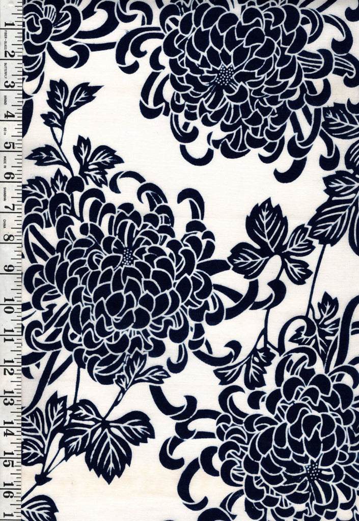 Yukata Fabric - 930 - Large Scale Chrysanthemum (Kiku) - White