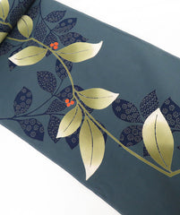 Yukata Fabric - 718 - Leafy Branches & Berries - Blue Gray